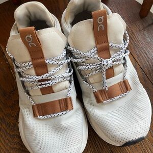 On Cloud Cloudtec Women's White and Brown Athletic Shoes